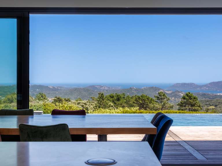 Maison Porto-Vecchio - 8 chambres - 320m²