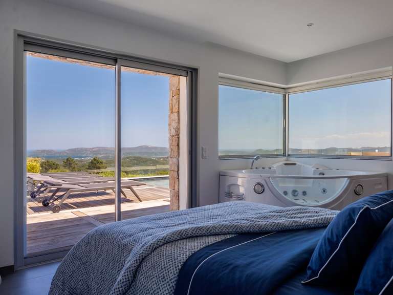 Maison Porto-Vecchio - 8 chambres - 320m²