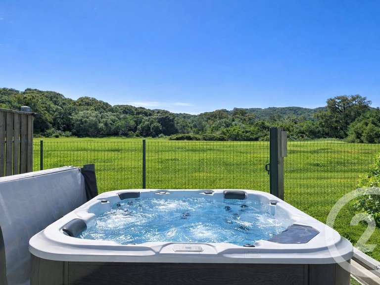 Maison Porto-Vecchio - 3 chambres - 99m²