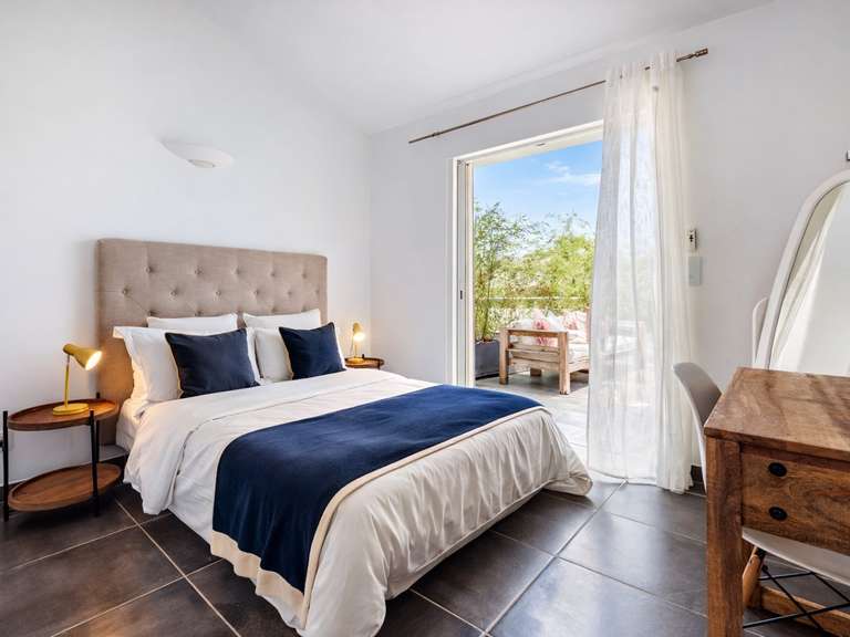 Maison Porto-Vecchio - 4 chambres - 200m²