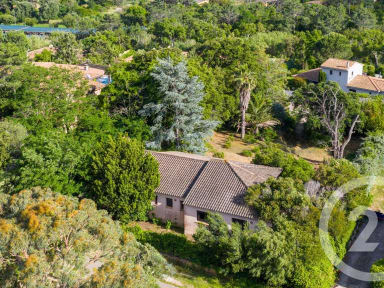 Maison Porto-Vecchio - 5 chambres - 143m²