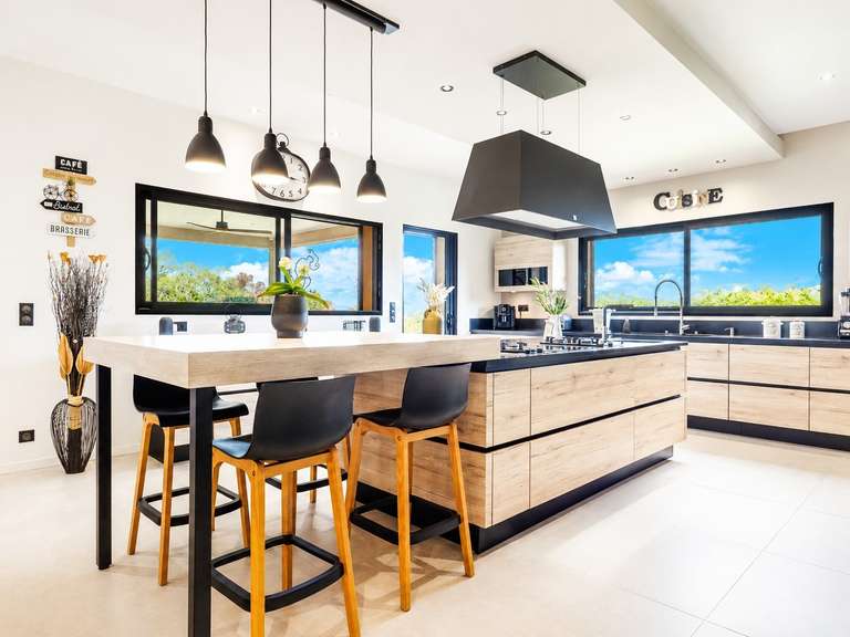 Maison Porto-Vecchio - 5 chambres - 365m²