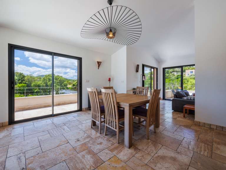 Maison Porto-Vecchio - 4 chambres - 186m²
