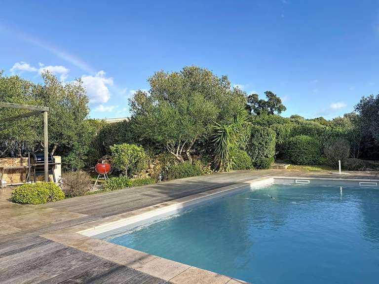 Maison Porto-Vecchio - 4 chambres - 186m²