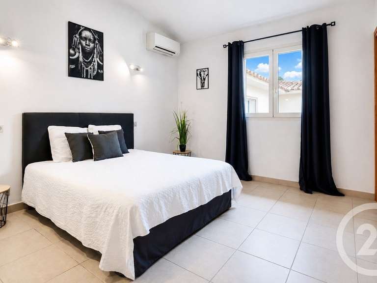 Maison Porto-Vecchio - 5 chambres - 330m²