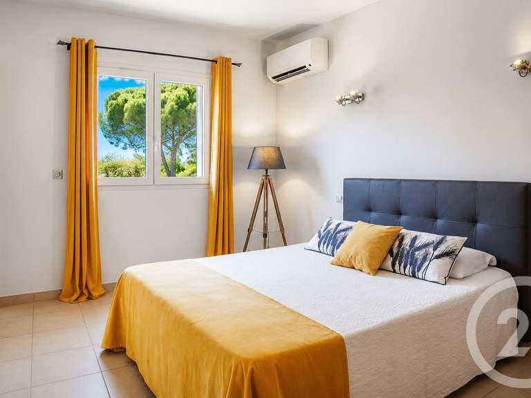 Maison Porto-Vecchio - 5 chambres - 330m²