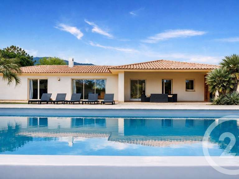 Maison Porto-Vecchio - 5 chambres - 230m²