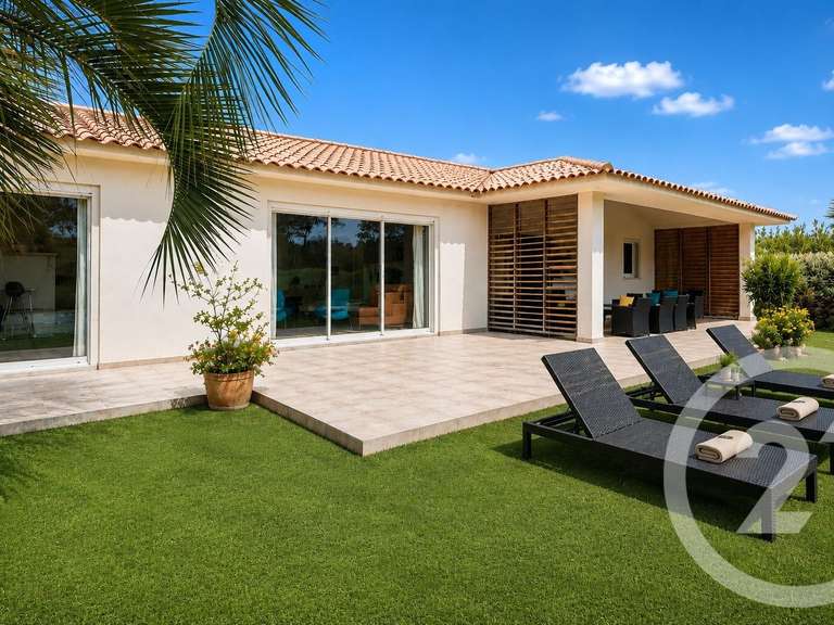 Maison Porto-Vecchio - 5 chambres - 330m²