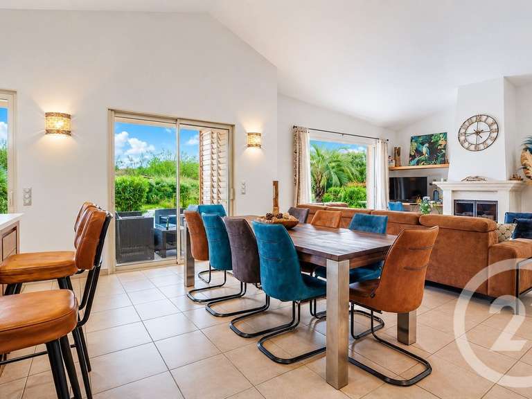 Maison Porto-Vecchio - 5 chambres - 330m²