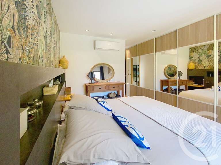 Maison Porto-Vecchio - 3 chambres - 170m²