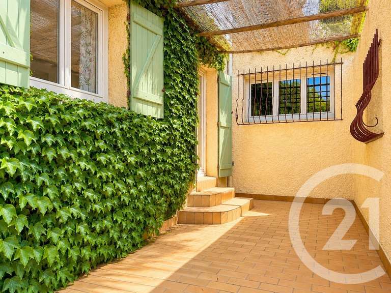 Maison Porto-Vecchio - 4 chambres - 166m²