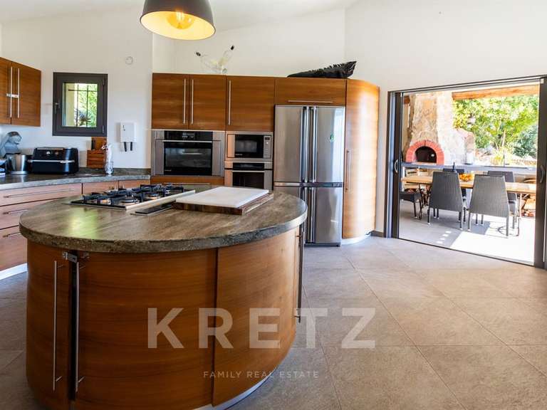 Maison Porto-Vecchio - 5 chambres - 300m²