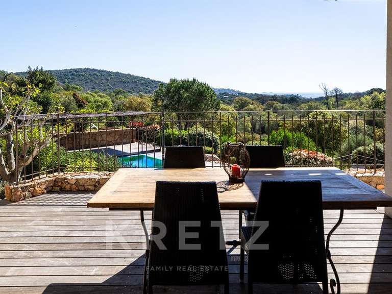 Maison Porto-Vecchio - 5 chambres - 300m²