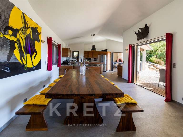Maison Porto-Vecchio - 5 chambres - 300m²