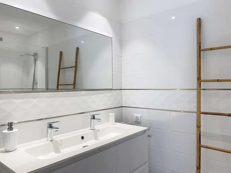Maison Porto-Vecchio - 5 chambres - 300m²