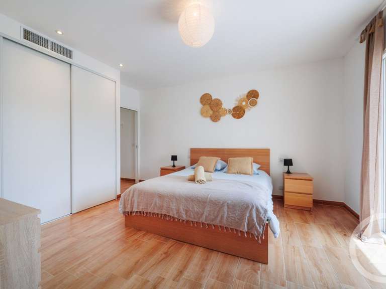 Maison Porto-Vecchio - 4 chambres - 165m²
