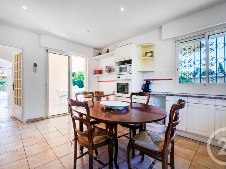 Maison Porto-Vecchio - 4 chambres - 292m²