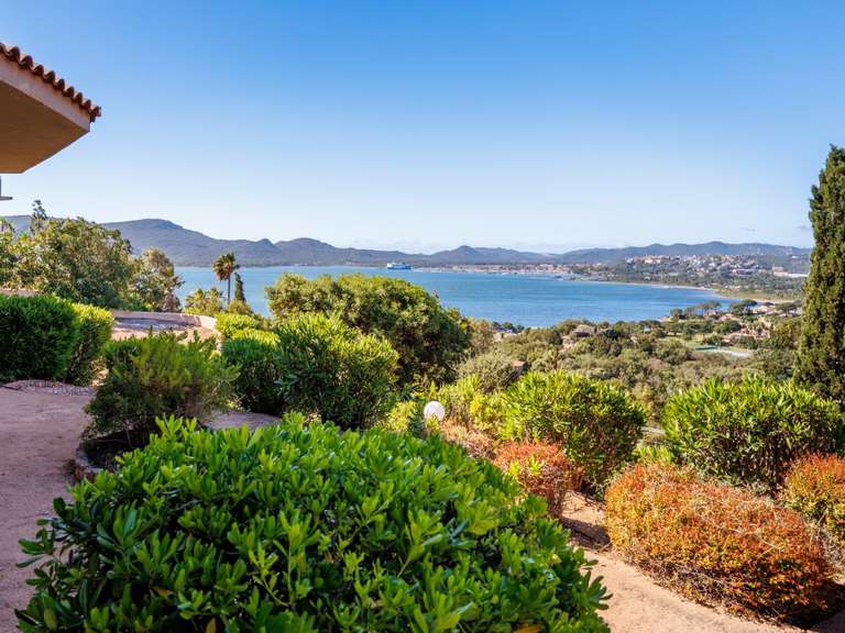 Maison Porto-Vecchio - 6 chambres - 264m²