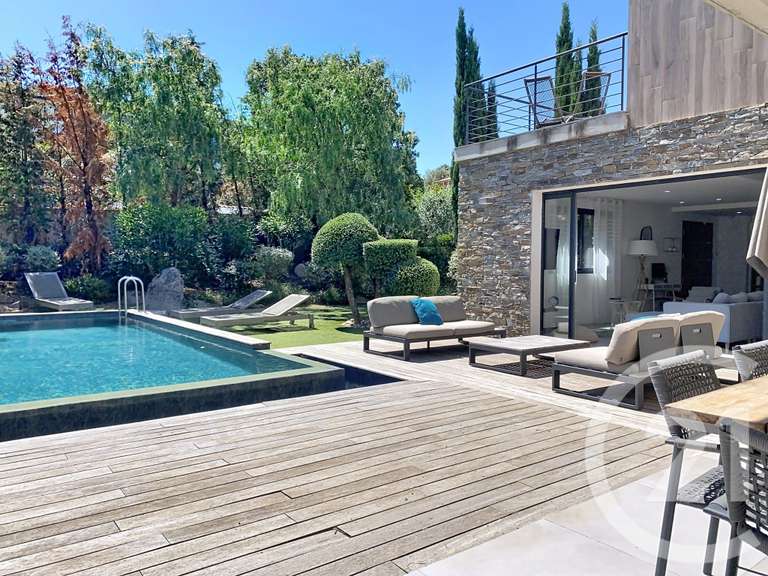 Maison Porto-Vecchio - 4 chambres - 108m²