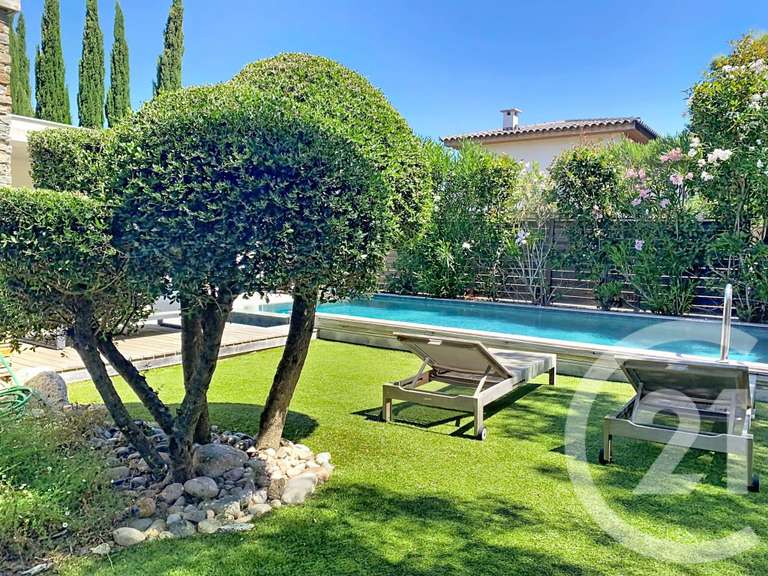 Maison Porto-Vecchio - 4 chambres - 108m²