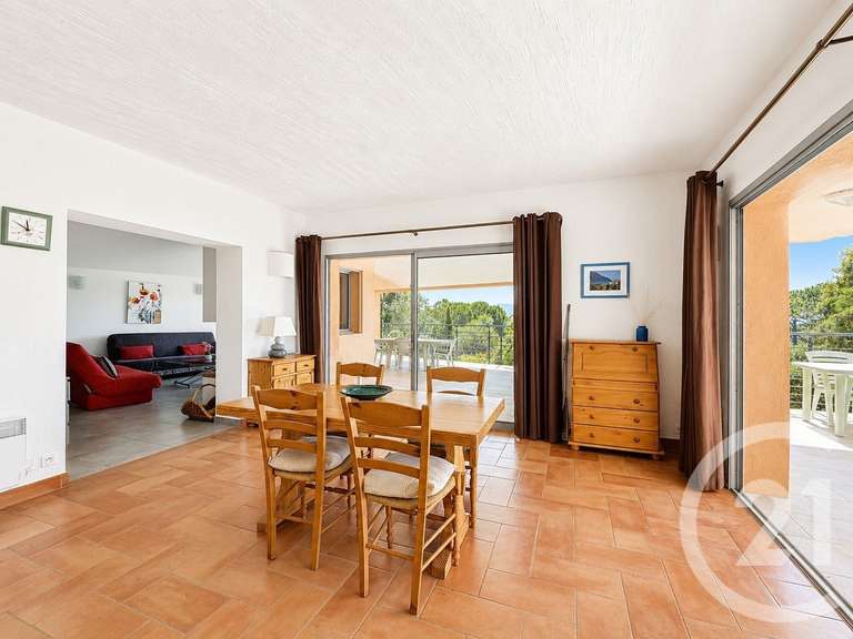 Maison Porto-Vecchio - 3 chambres - 128m²