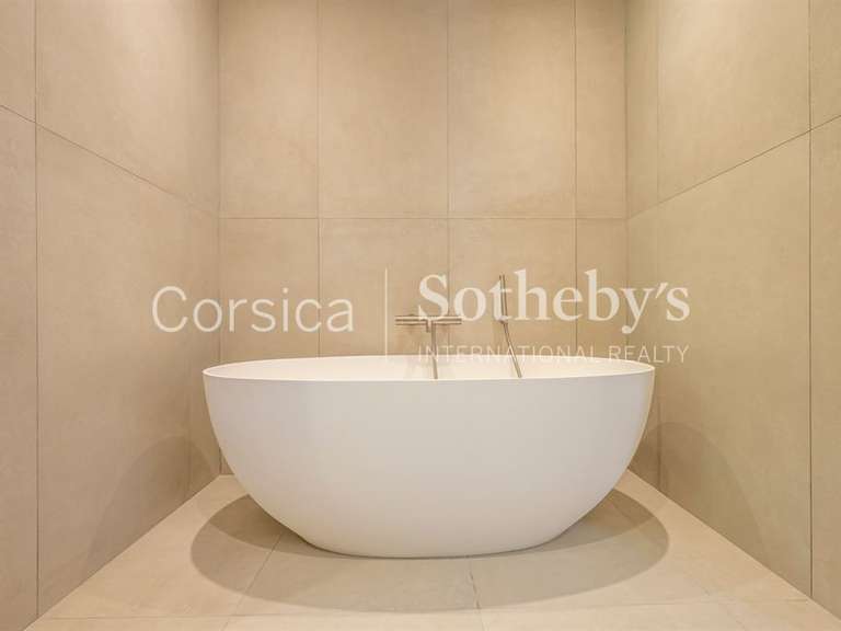 Maison Porto-Vecchio - 5 chambres - 230m²