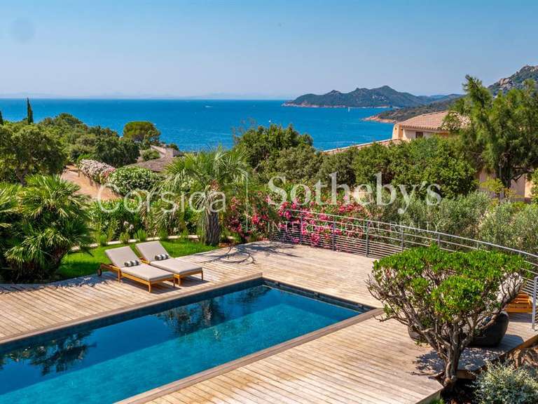 Maison Porto-Vecchio - 5 chambres - 230m²