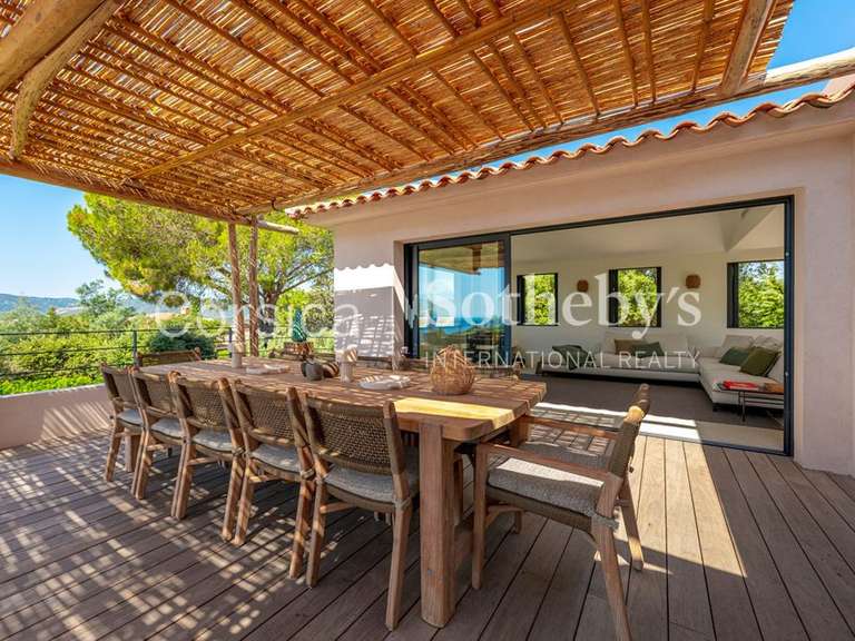 Maison Porto-Vecchio - 5 chambres - 230m²