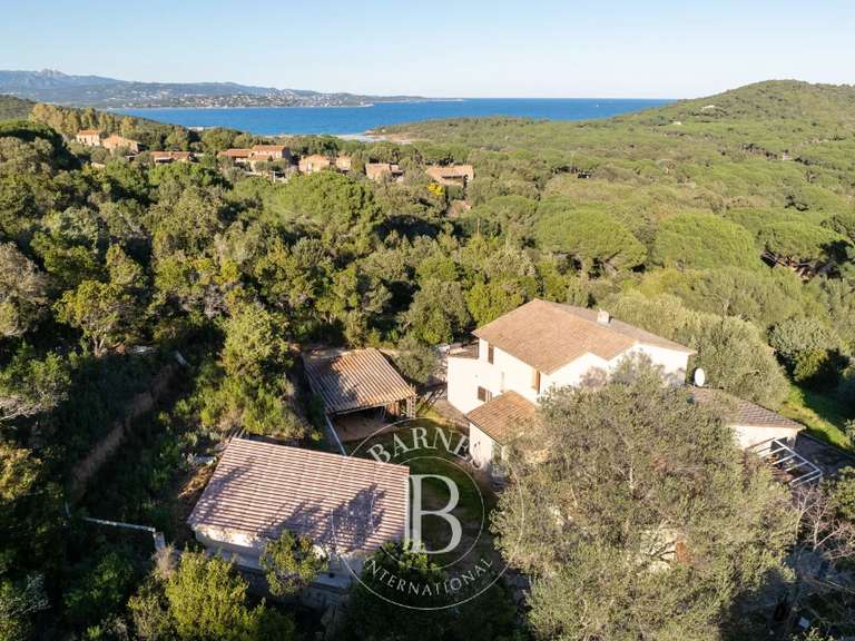 Propriété Porto-Vecchio - 4 chambres - 190m²
