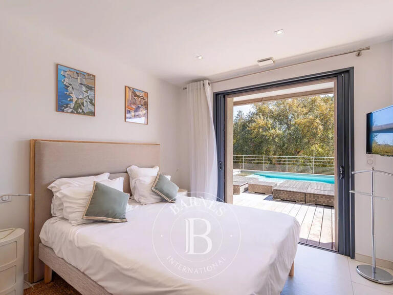 Villa Porto-Vecchio - 5 bedrooms - 350m²