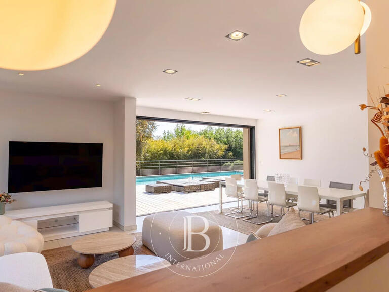 Villa Porto-Vecchio - 5 bedrooms - 350m²