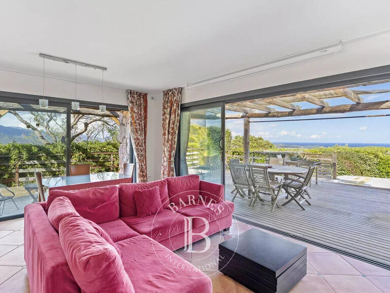Villa Porto-Vecchio - 3 chambres - 109m²