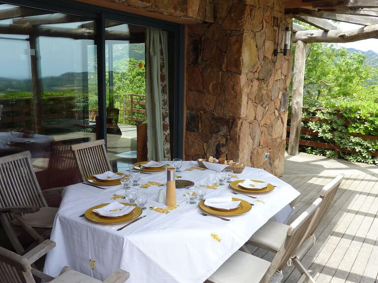 Villa Porto-Vecchio - 2 bedrooms - 180m²