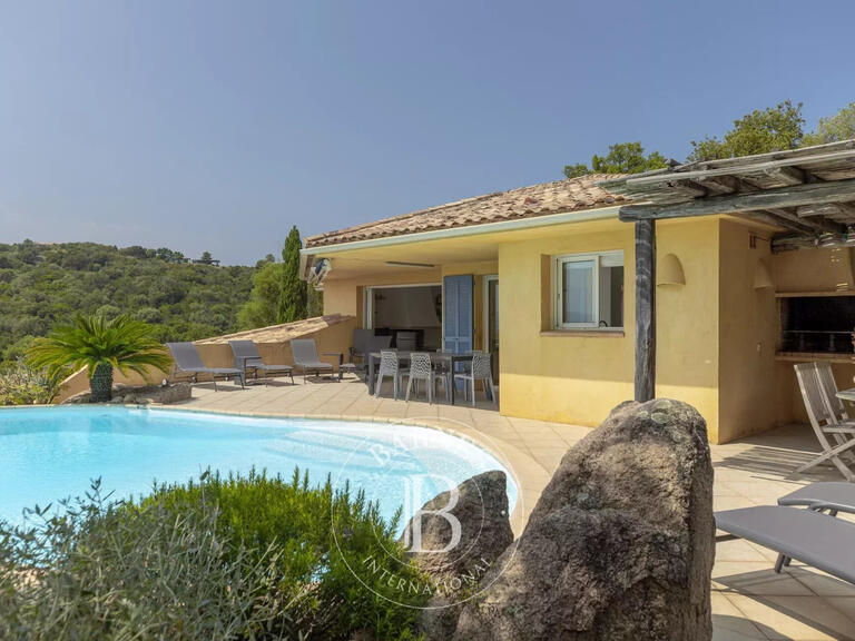 Villa Porto-Vecchio - 3 chambres - 150m²