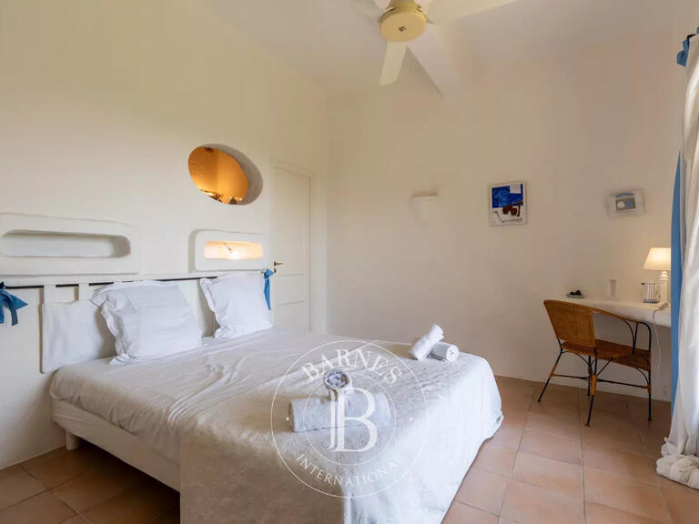 Villa Porto-Vecchio - 6 chambres - 228m²