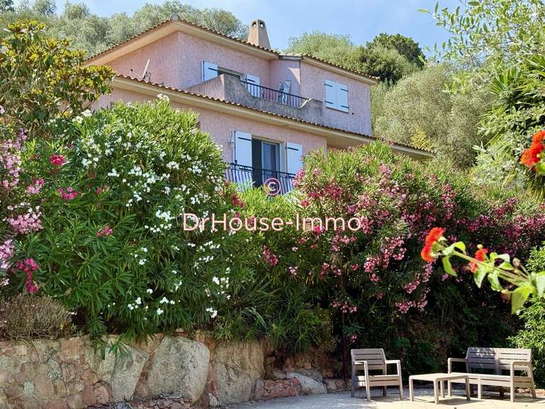 Villa Porto-Vecchio - 4 chambres - 174m²