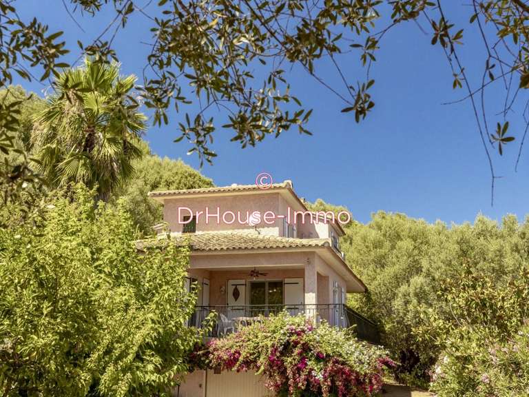 Villa Porto-Vecchio - 4 chambres - 174m²