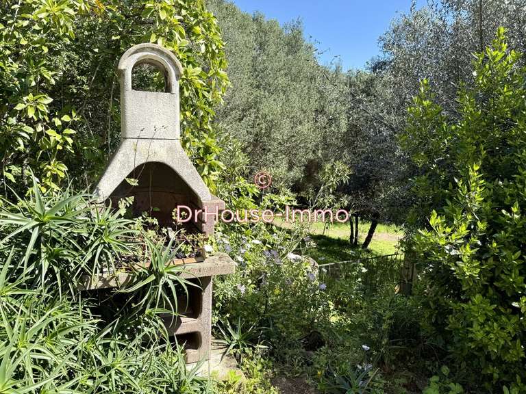 Villa Porto-Vecchio - 4 chambres - 174m²