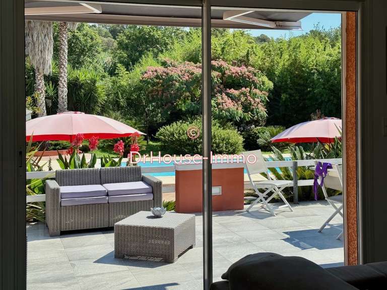 Villa Porto-Vecchio - 3 chambres - 125m²