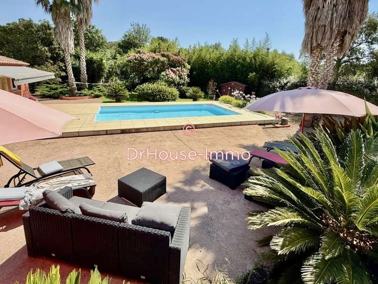 Villa Porto-Vecchio - 3 chambres - 125m²