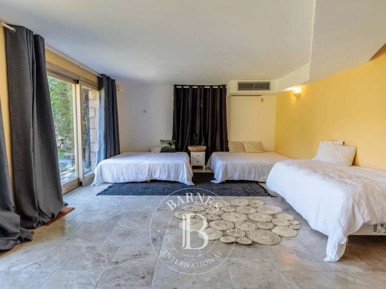 Villa Porto-Vecchio - 6 bedrooms - 350m²