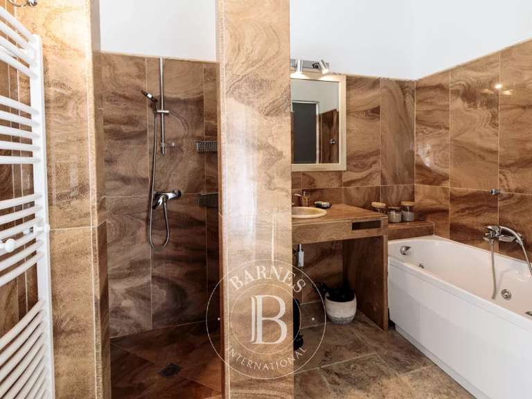 Villa Porto-Vecchio - 6 bedrooms - 350m²