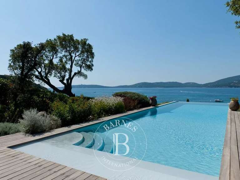 Villa Porto-Vecchio - 3 bedrooms - 140m²