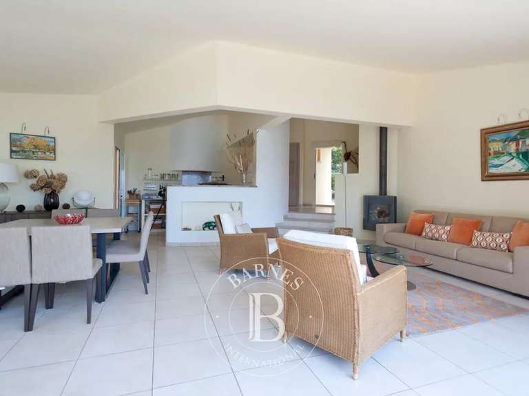 Villa Porto-Vecchio - 3 bedrooms - 140m²