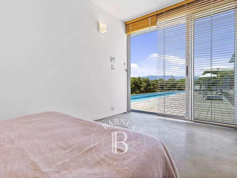 Villa Porto-Vecchio - 5 bedrooms - 170m²