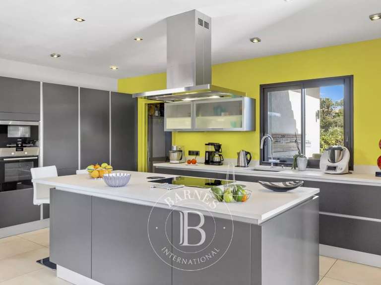 Villa with Sea view Porto-Vecchio - 5 bedrooms - 20000m²