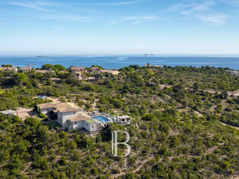 Villa with Sea view Porto-Vecchio - 5 bedrooms - 20000m²