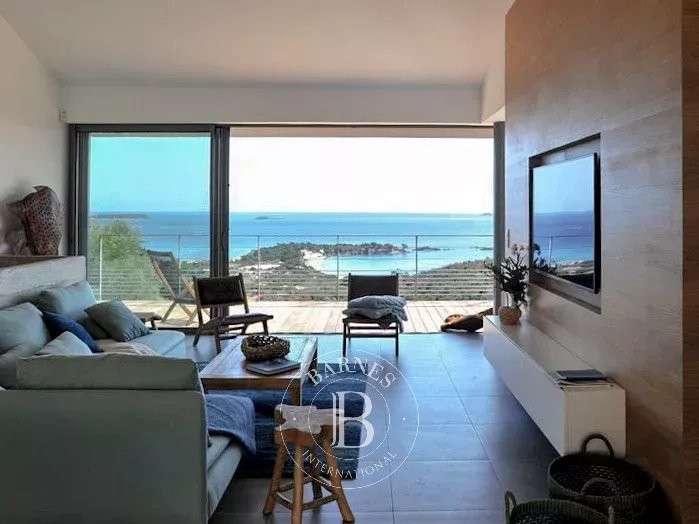 Villa with Sea view Porto-Vecchio - 4 bedrooms - 140m²