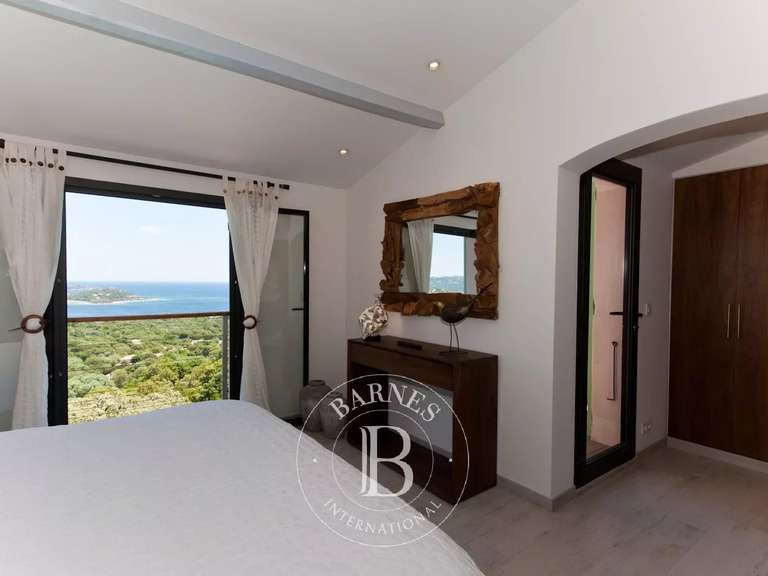 Villa with Sea view Porto-Vecchio - 4 bedrooms - 180m²