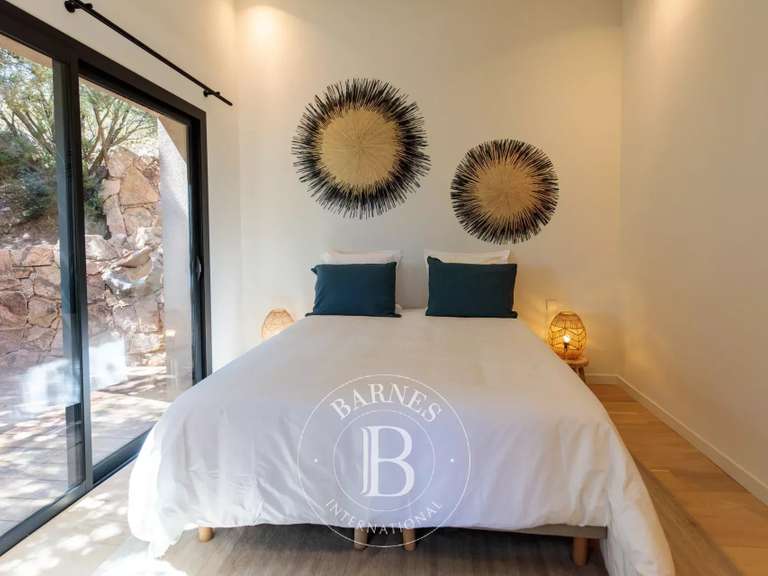 Villa with Sea view Porto-Vecchio - 6 bedrooms - 300m²